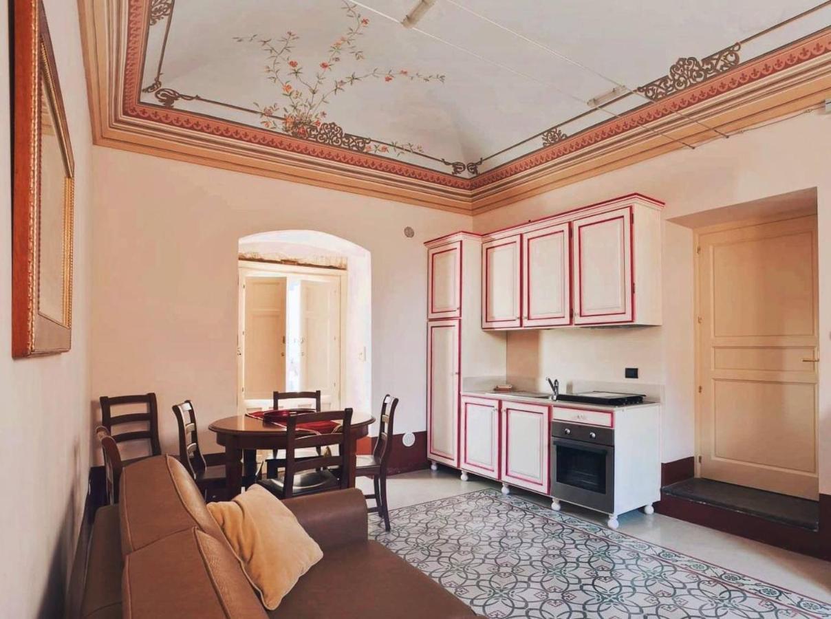 Palazzo Gambuzza Aparthotel Ispica Eksteriør bilde