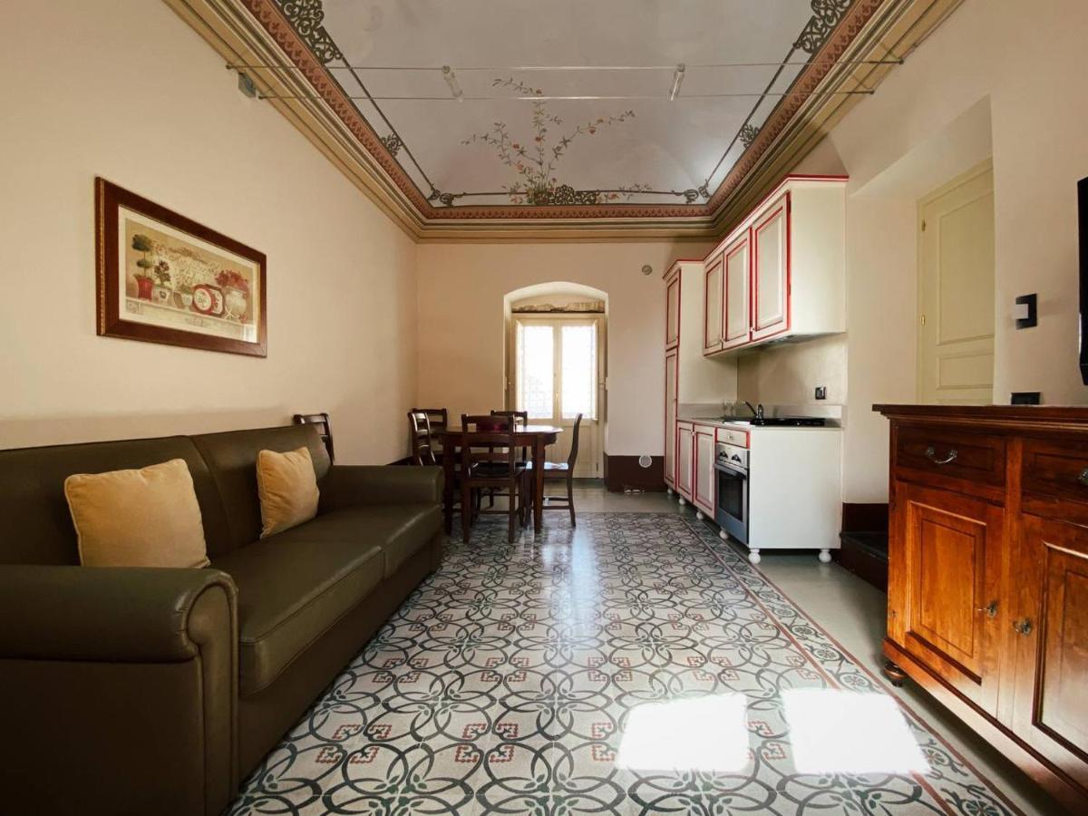 Palazzo Gambuzza Aparthotel Ispica Eksteriør bilde