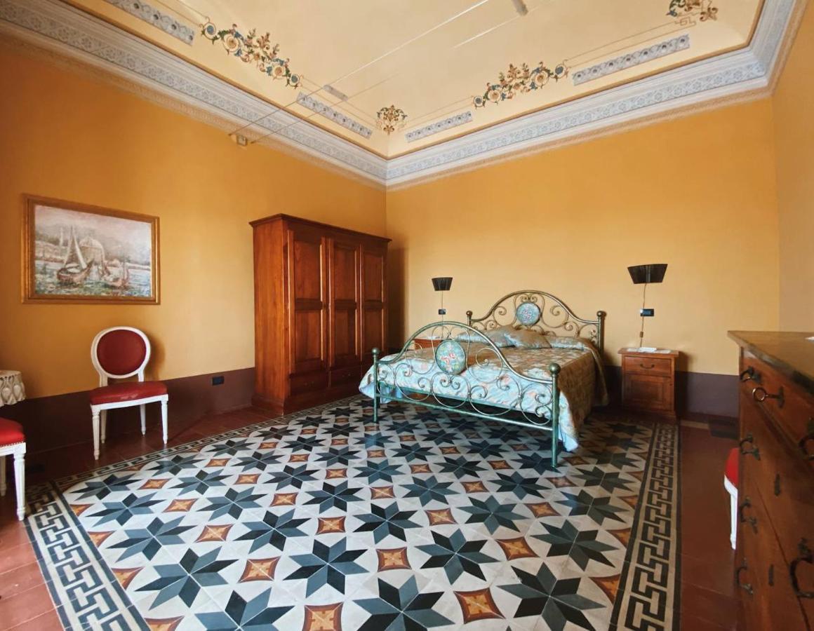 Palazzo Gambuzza Aparthotel Ispica Eksteriør bilde