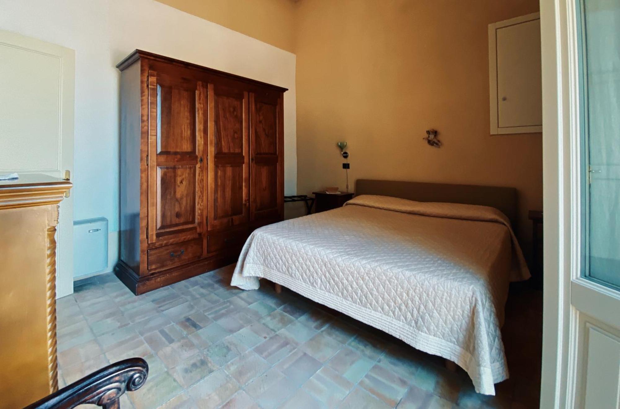 Palazzo Gambuzza Aparthotel Ispica Rom bilde