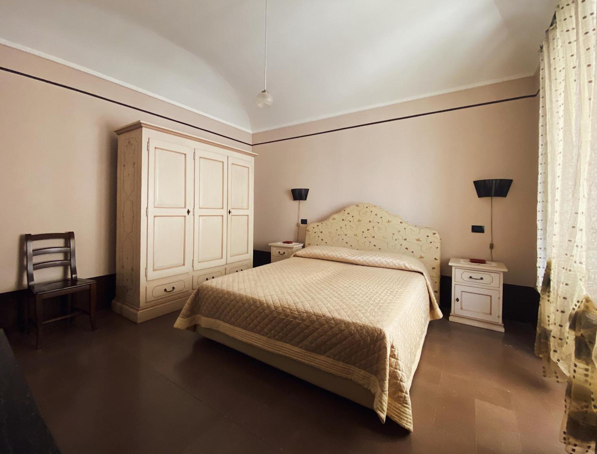 Palazzo Gambuzza Aparthotel Ispica Rom bilde